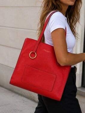Marc Jacobs Bold Grind Red Pebbled Leather Tote Bag Gold Hardware Large Shopper